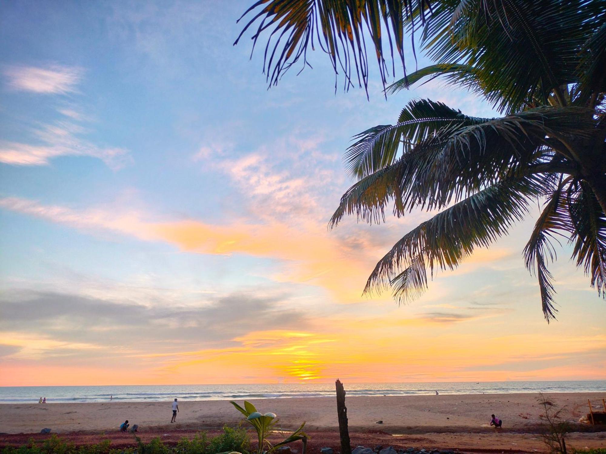 Revibe Beach Hostel Gokarna Gokarna  Exterior foto
