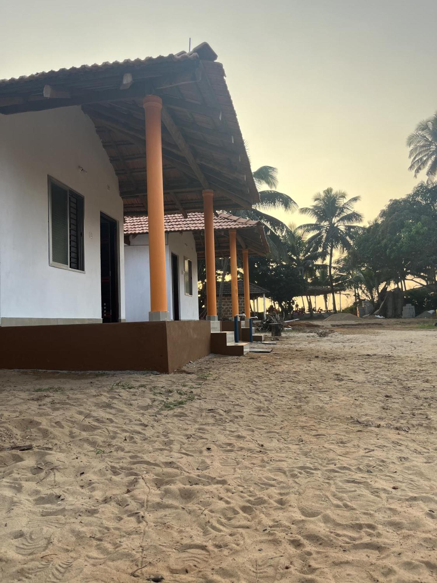 Revibe Beach Hostel Gokarna Gokarna  Exterior foto