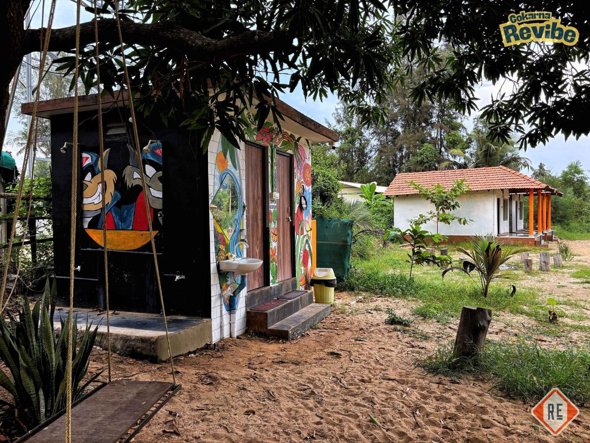 Revibe Beach Hostel Gokarna Gokarna  Exterior foto